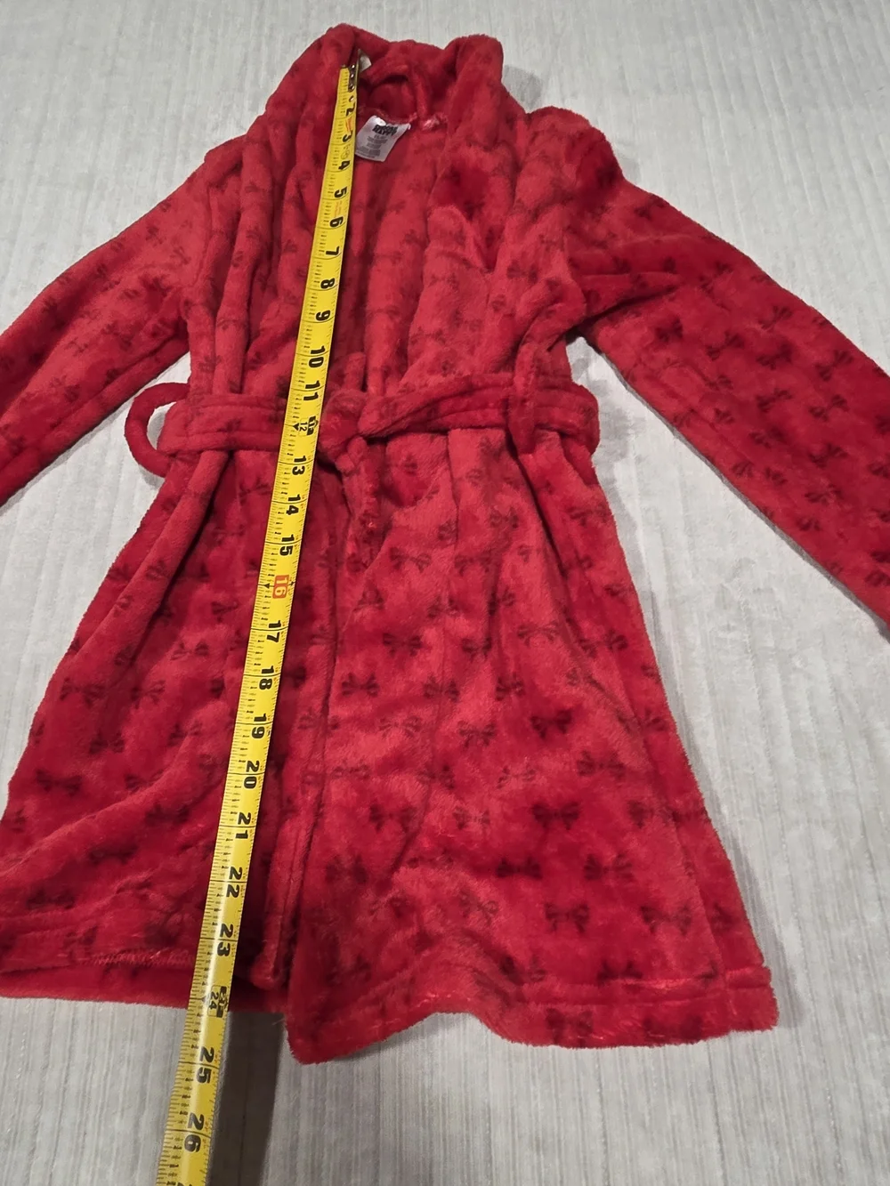 Girls' bathrobe with a coquette print